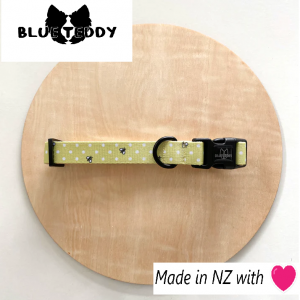 Blue Teddy Honey Bee Collar